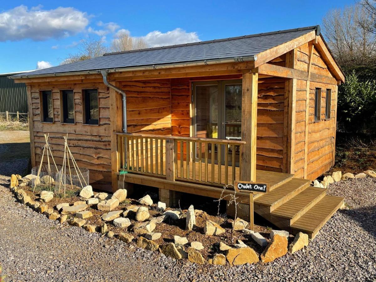 The Holford Arms Chalets And Glamping Hotel Didmarton Exterior photo